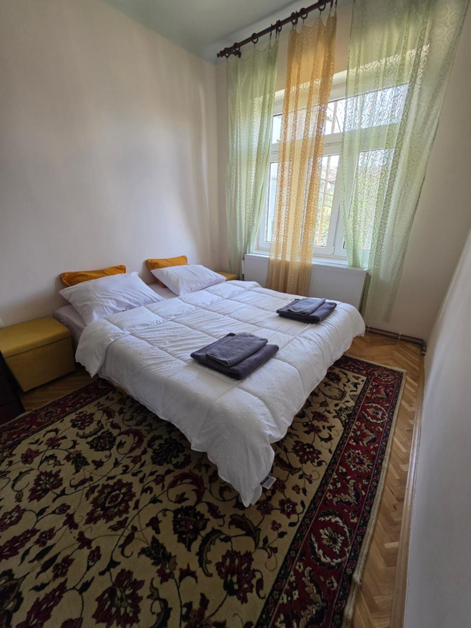 Live Bosnian Life Apartment *